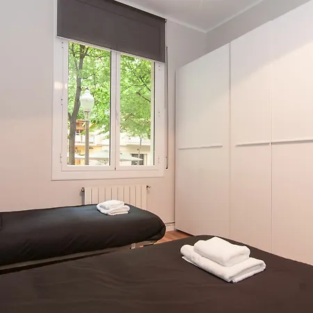 Daire Bbarcelona Gaudi Avenue Flats Barselona